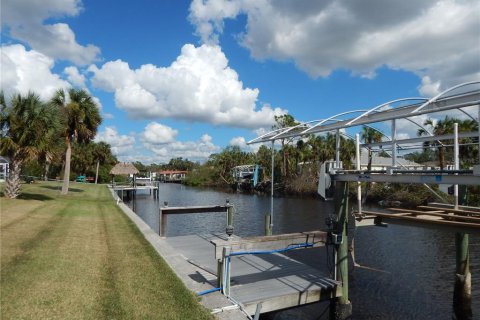 Land in Port Charlotte, Florida № 242217 - photo 11