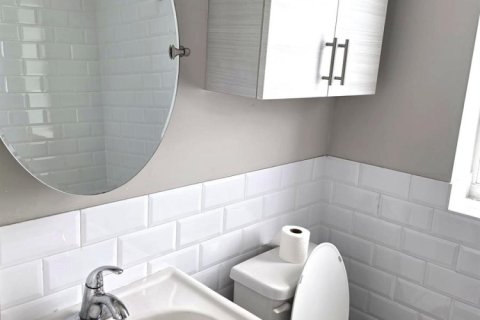 Снять в аренду квартиру в Корал-Гейблс, Флорида 3 комнаты, 565.4м2, № 2083799 - фото 6