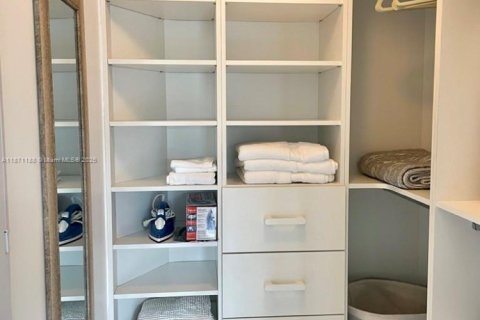 Copropriété à vendre à Miami, Floride: 2 chambres, 87.14 m2 № 2194774 - photo 8