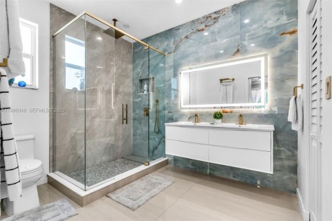 House in Miramar, Florida 3 bedrooms, 143.26 sq.m. № 2059644 - photo 15