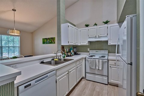 Copropriété à vendre à Gainesville, Floride: 2 chambres, 116.13 m2 № 2149734 - photo 16