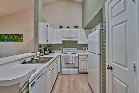 Copropriété à vendre à Gainesville, Floride: 2 chambres, 116.13 m2 № 2149734 - photo 15