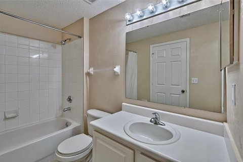 Copropriété à vendre à Gainesville, Floride: 2 chambres, 116.13 m2 № 2149734 - photo 25