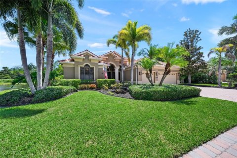 Casa en venta en Sarasota, Florida, 4 dormitorios, 340.77 m2 № 2319241 - foto 2