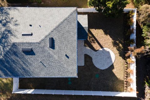 Villa ou maison à vendre à Tampa, Floride: 4 chambres, 171.87 m2 № 2141948 - photo 8