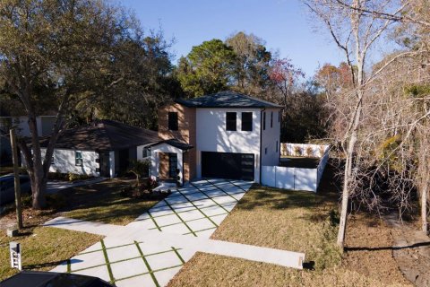 Villa ou maison à vendre à Tampa, Floride: 4 chambres, 171.87 m2 № 2141948 - photo 7