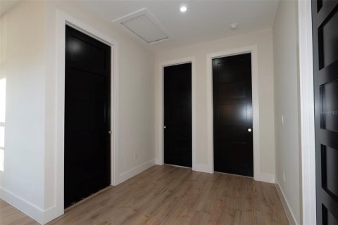 Villa ou maison à vendre à Tampa, Floride: 4 chambres, 171.87 m2 № 2141948 - photo 28