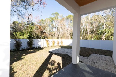 Villa ou maison à vendre à Tampa, Floride: 4 chambres, 171.87 m2 № 2141948 - photo 9