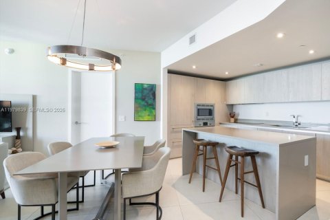 Copropriété à vendre à Hollywood, Floride: 2 chambres, 104.89 m2 № 2046181 - photo 8