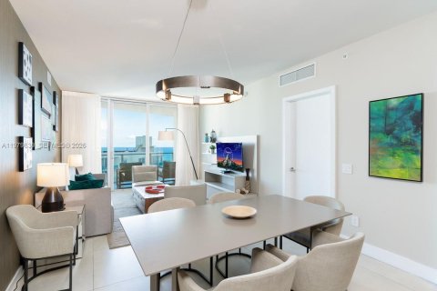 Copropriété à vendre à Hollywood, Floride: 2 chambres, 104.89 m2 № 2046181 - photo 9