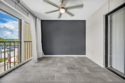 Copropriété à vendre à Weston, Floride: 2 chambres, 102.56 m2 № 2000158 - photo 16