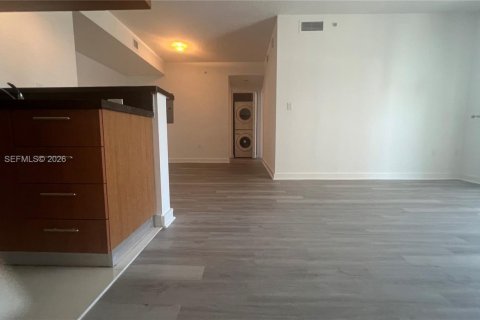 Condominio en alquiler en Miami, Florida, 2 dormitorios, 88.54 m2 № 2086206 - foto 7