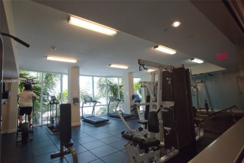 Condominio en alquiler en Miami, Florida, 2 dormitorios, 88.54 m2 № 2086206 - foto 16