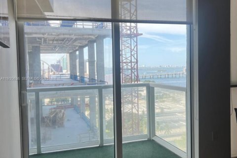 Condominio en venta en Miami, Florida, 1 dormitorio, 74.88 m2 № 1994007 - foto 21