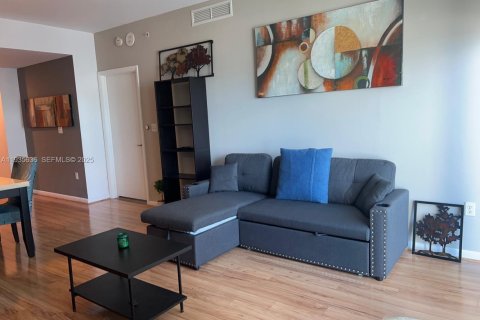 Condominio en venta en Miami, Florida, 1 dormitorio, 74.88 m2 № 1994007 - foto 9