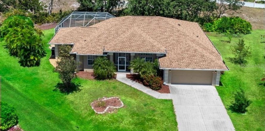 Casa en Punta Gorda, Florida 3 dormitorios, 178.09 m2 № 2098542