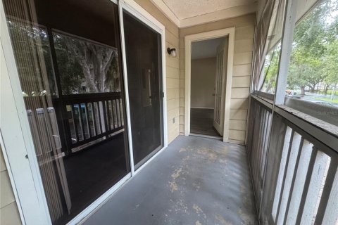 Condo in Ocala, Florida, 2 bedrooms  № 1909601 - photo 5
