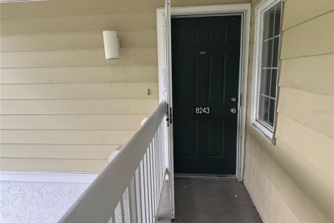 Condo in Ocala, Florida, 2 bedrooms  № 1909601 - photo 19