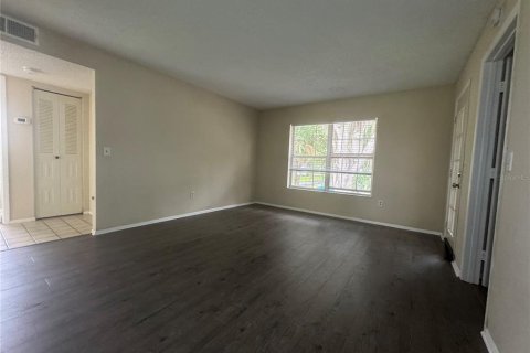 Condo in Ocala, Florida, 2 bedrooms  № 1909601 - photo 7