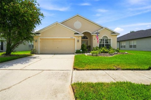 House in Wesley Chapel, Florida 3 bedrooms, 187.48 sq.m. № 2304952