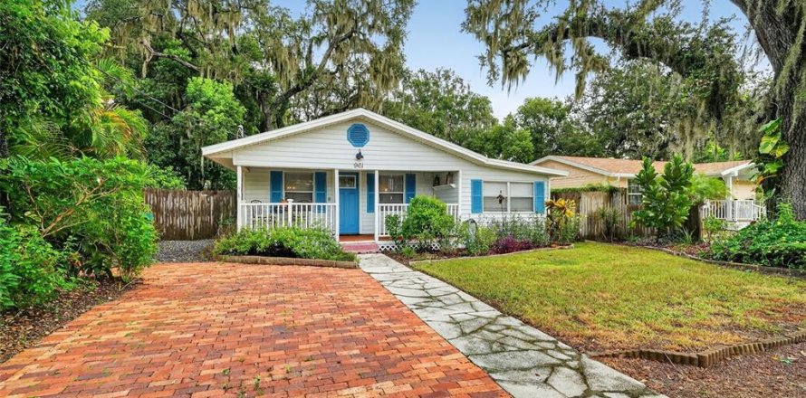 Villa ou maison à Mount Dora, Floride 3 chambres, 101.26 m2 № 1898815