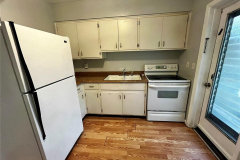 Appartement à louer à Largo, Floride: 2 chambres, 83.61 m2 № 2120471 - photo 3