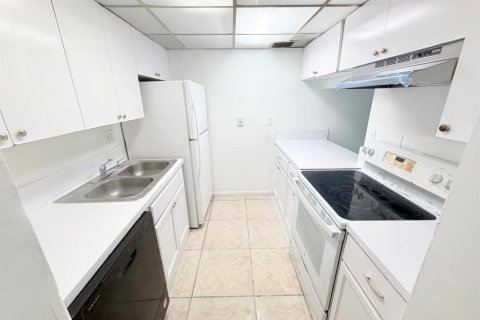 Condo à West Palm Beach, Floride, 2 chambres  № 2375042