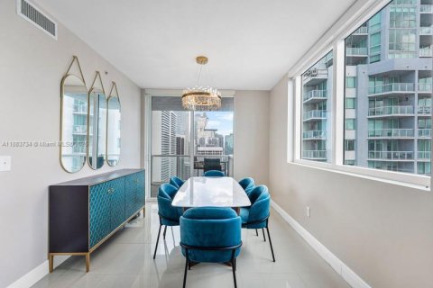 Copropriété à louer à Miami, Floride: 2 chambres, 126.63 m2 № 1941309 - photo 2