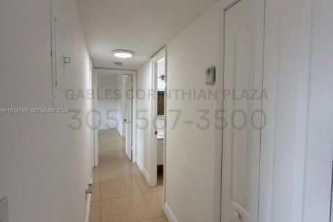 Appartement à louer à Coral Gables, Floride: 2 chambres, 92.9 m2 № 1993649 - photo 6