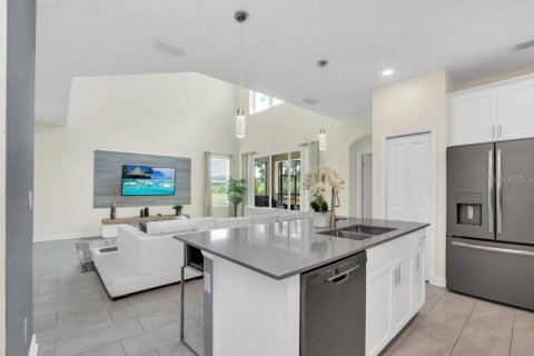 Villa ou maison à vendre à Kissimmee, Floride: 5 chambres, 314.75 m2 № 1589641 - photo 19