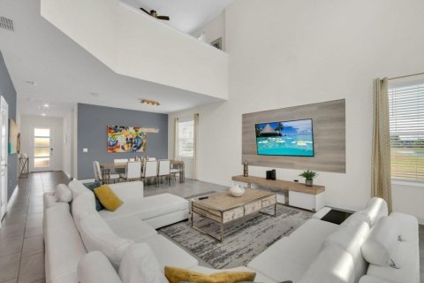 Villa ou maison à vendre à Kissimmee, Floride: 5 chambres, 314.75 m2 № 1589641 - photo 12