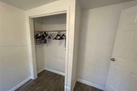 Apartment in Hollywood, Florida 1 bedroom, 55.74 sq.m. № 2053025 - photo 18