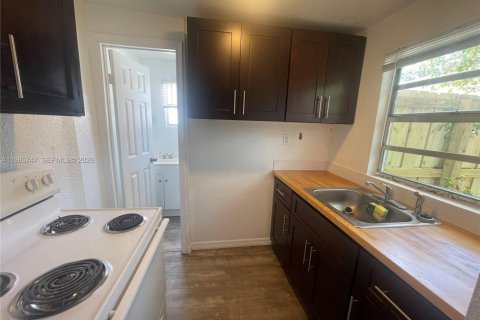 Apartment in Hollywood, Florida 1 bedroom, 55.74 sq.m. № 2053025 - photo 9