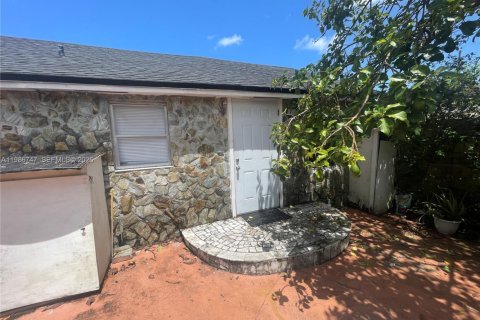 Apartment in Hollywood, Florida 1 bedroom, 55.74 sq.m. № 2053025 - photo 3