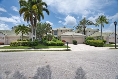 Casa en Palm Beach Gardens, Florida 4 dormitorios, 317.91 m2 № 2423235