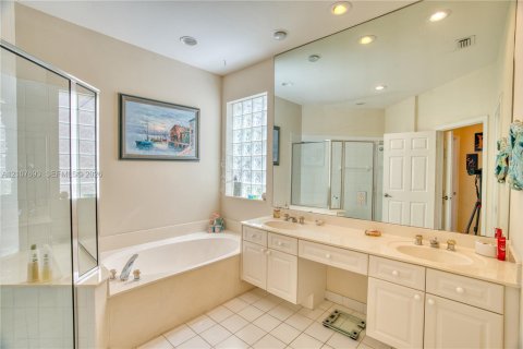 Casa en venta en Palm Beach Gardens, Florida, 4 dormitorios, 317.91 m2 № 2423235 - foto 23