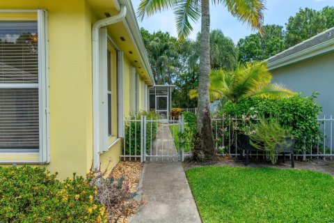 House in Hobe Sound, Florida 3 bedrooms, 187.38 sq.m. № 2083536 - photo 6