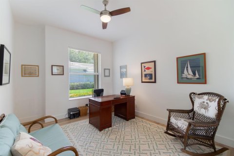 House in Hobe Sound, Florida 3 bedrooms, 187.38 sq.m. № 2083536 - photo 26