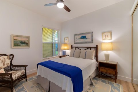 House in Hobe Sound, Florida 3 bedrooms, 187.38 sq.m. № 2083536 - photo 24