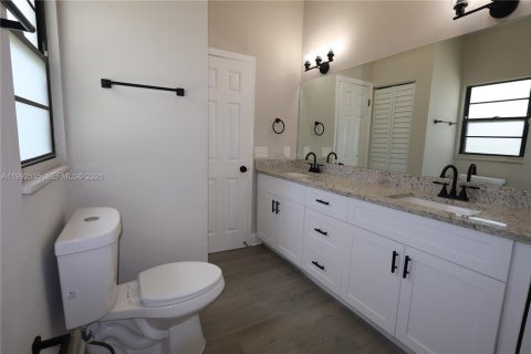 Casa en venta en Miami, Florida, 3 dormitorios, 164.16 m2 № 2057337 - foto 21