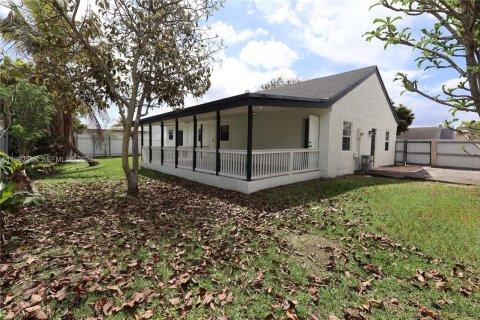 Casa en venta en Miami, Florida, 3 dormitorios, 164.16 m2 № 2057337 - foto 25