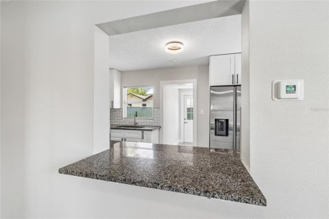 Casa en venta en Tampa, Florida, 1 dormitorio, 70.05 m2 № 2226462 - foto 15