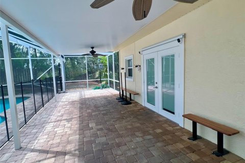 Commercial property in Orange City, Florida 34.84 sq.m. № 1649446 - photo 11