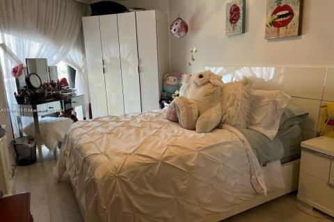 Condominio en venta en Aventura, Florida, 2 dormitorios, 157 m2 № 2023154 - foto 18