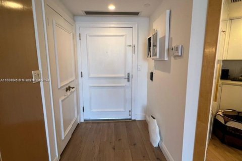 Condominio en venta en Aventura, Florida, 2 dormitorios, 157 m2 № 2023154 - foto 10