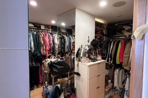 Condominio en venta en Aventura, Florida, 2 dormitorios, 157 m2 № 2023154 - foto 22