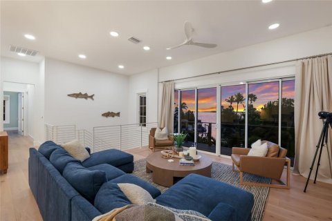 Villa ou maison à vendre à Bradenton Beach, Floride: 4 chambres, 320.61 m2 № 2212259 - photo 5