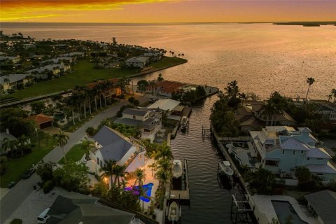 Villa ou maison à vendre à Bradenton Beach, Floride: 4 chambres, 320.61 m2 № 2212259 - photo 23