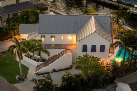 Villa ou maison à vendre à Bradenton Beach, Floride: 4 chambres, 320.61 m2 № 2212259 - photo 24