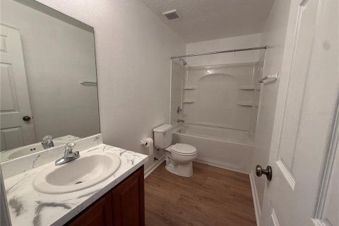 Снять в аренду таунхаус в Киссимми, Флорида 2 спальни, 128.76м2, № 2123106 - фото 11